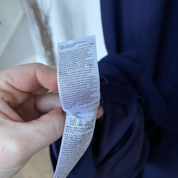 Banana Republic Wide Leg Navy Jumpsuit EUC - Picture 9 of 9